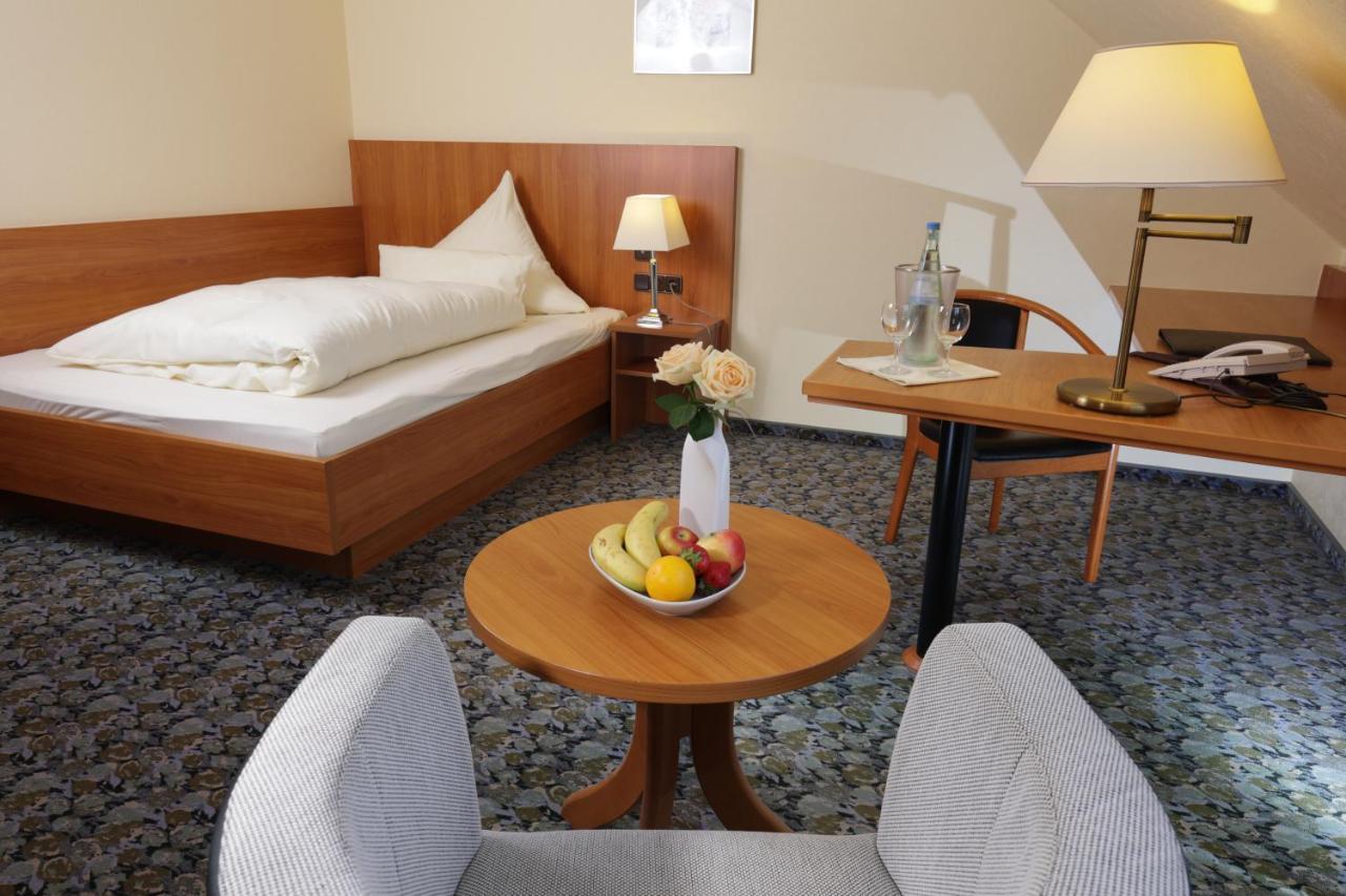 Hotel Restaurant Fischer Remscheid Eksteriør billede